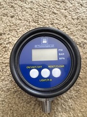 SSI Digital Media Gauge MG1-30-A-9V-R 1/4” Mnpt