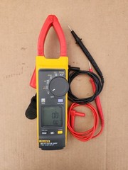 Fluke 393 FC Cat III 1500V TRMS Clamp Meter 1500V