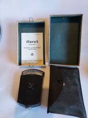 Vintage Floret Model MIE Air Velocity Meter with original box and booklet