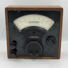Sensitive Research Instrument Corporation Direct Current Microammeter