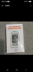 Portable 3-in-1 carbon monoxide temperature and humidity detector 2