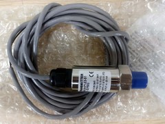 1 NEW DWYER 628-09-GH-P1-E3-S1 PRESSURE SENSOR NIB ***MAKE OFFER***