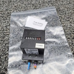 Fritz Kübler 3.223.401.351 Hour Meter 10-30VDC Type AH57