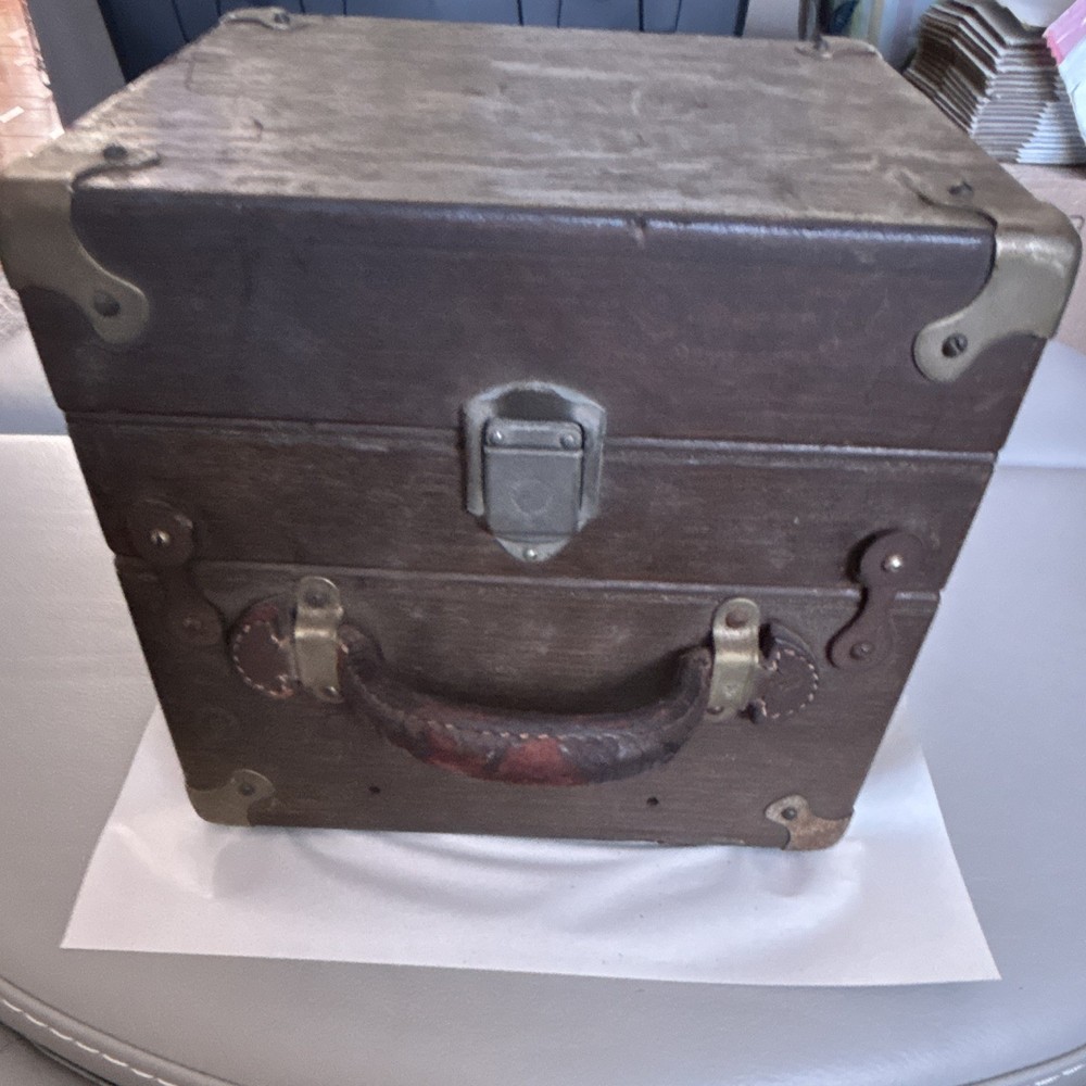 Weston Model 796 Megohmmeter Insulation Resistance Test Meter w/ Wooden Case