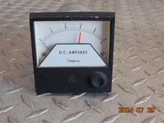 SIMPSON 3323 0-5 D.C. AMPERES PANEL METER SINGLE SET POINT CONTROLLER D35030