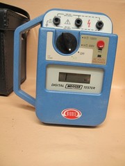 Biddle 210600 digital megger insulation continuity tester portable