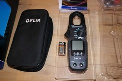 CM44 AC Digital Pliers Meter I AC: 400A VDC: 600V VAC: 600V FLIR SYSTEMS AB
