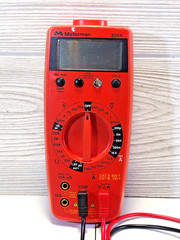 Meterman 30XR Multimeter
