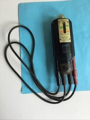 Wigginton “Wiggy” AC/DC Voltage Tester No. 5008 square D Co. Tested