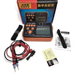Victor VC60B Insulation Meter. 0.1M Ohms to 2000 M Ohm. 1000 Volts.