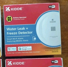 KIDDE 2-IN-1 SMART WATER LEAK FLOOD ALARM AND FREEZE DETECTOR WI-FI GOOGLE ALEXA