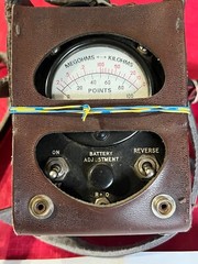 METRO-TEL MT-8455 Volt Ohm Meter W/ Leather Case