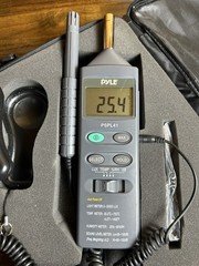 PYLE PSPL41 Multifunction Environment Meter Sound Level Light Humidity Temp