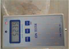 ONE NEW COM-3010PRO Portable Solid Negative Ion Tester