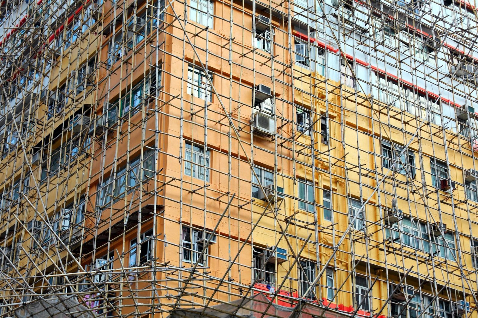 DOT-Approved Sidewalk Shed Rental Services for Bronx Projects